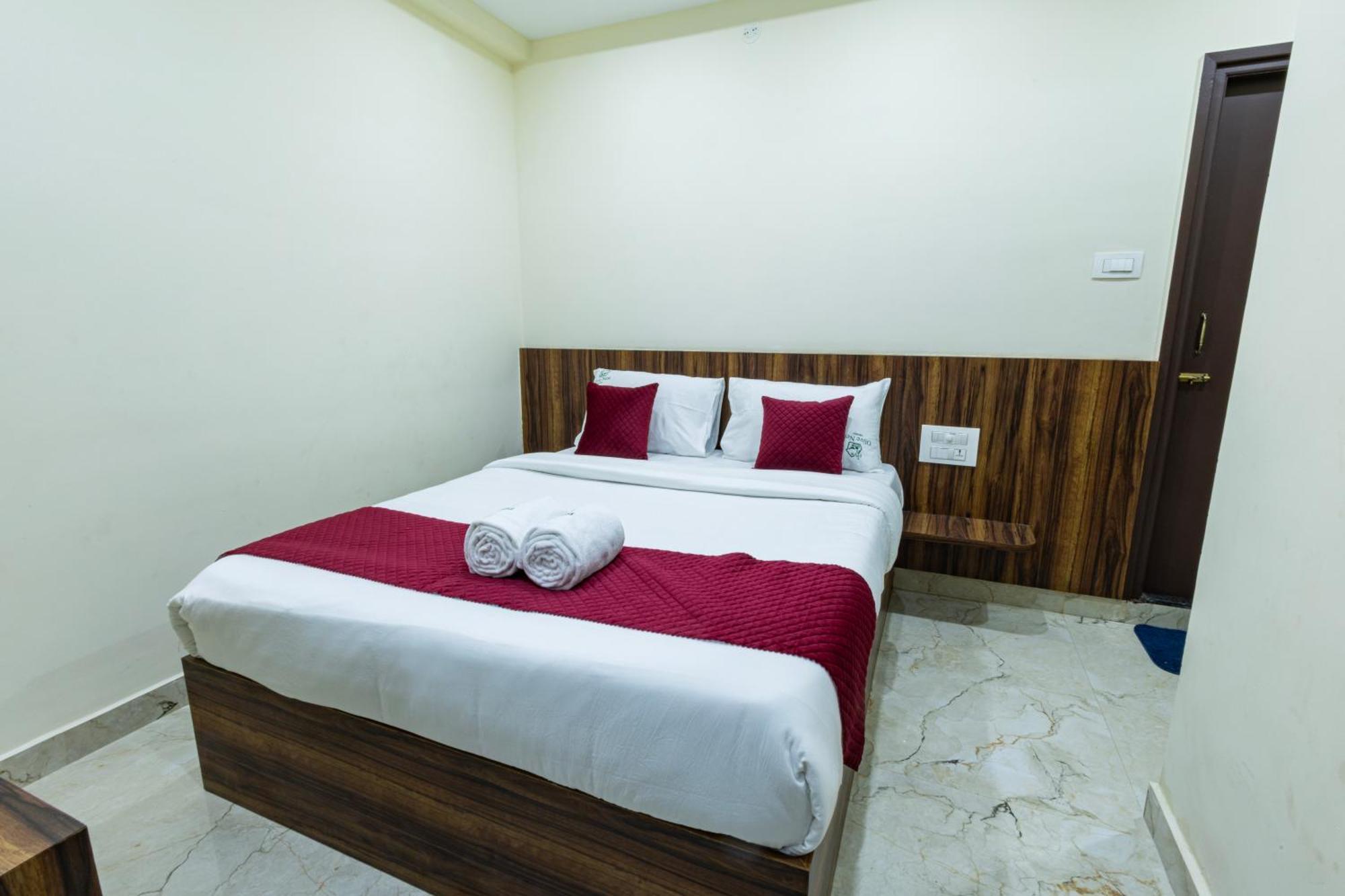 Hotel Olive Nest- Tirupati Bus Stand- 300 Meters, Railway Station- 400 Meters Extérieur photo
