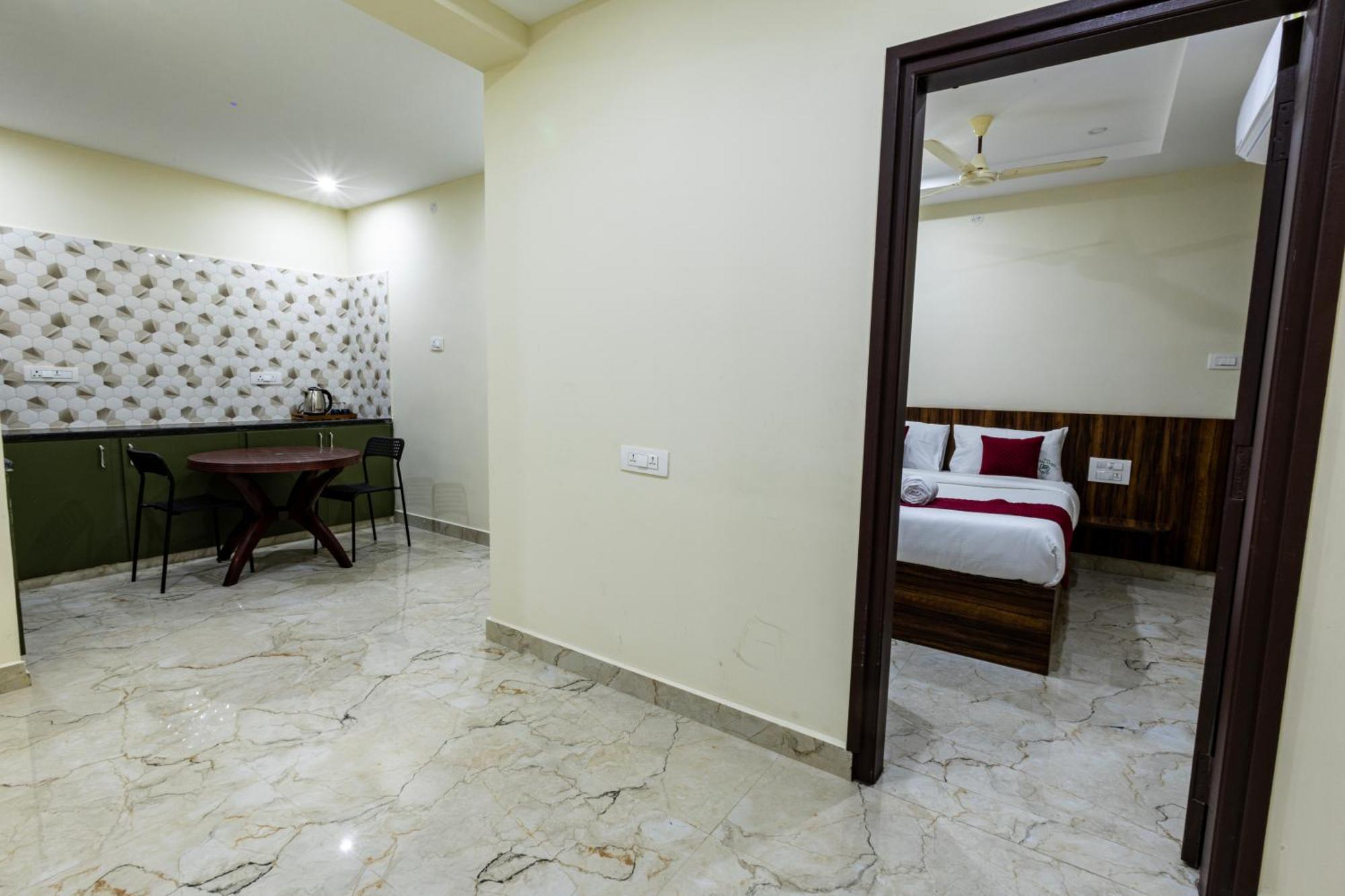 Hotel Olive Nest- Tirupati Bus Stand- 300 Meters, Railway Station- 400 Meters Extérieur photo